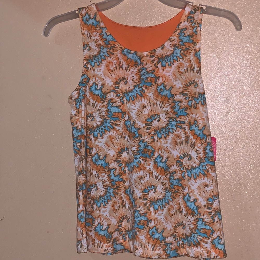 Multi color girl shirt size Large